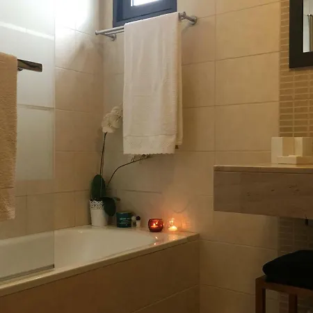 Atlantis Apartment *